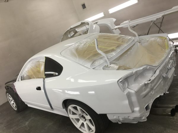 2016.6.3 S15シルビアオールペン　板金　塗装　タイヤ交換　車検　バイク車検　修理サムネイル